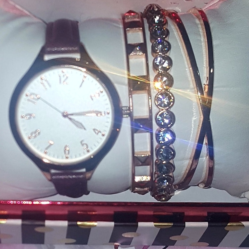 Watch and bracelet set